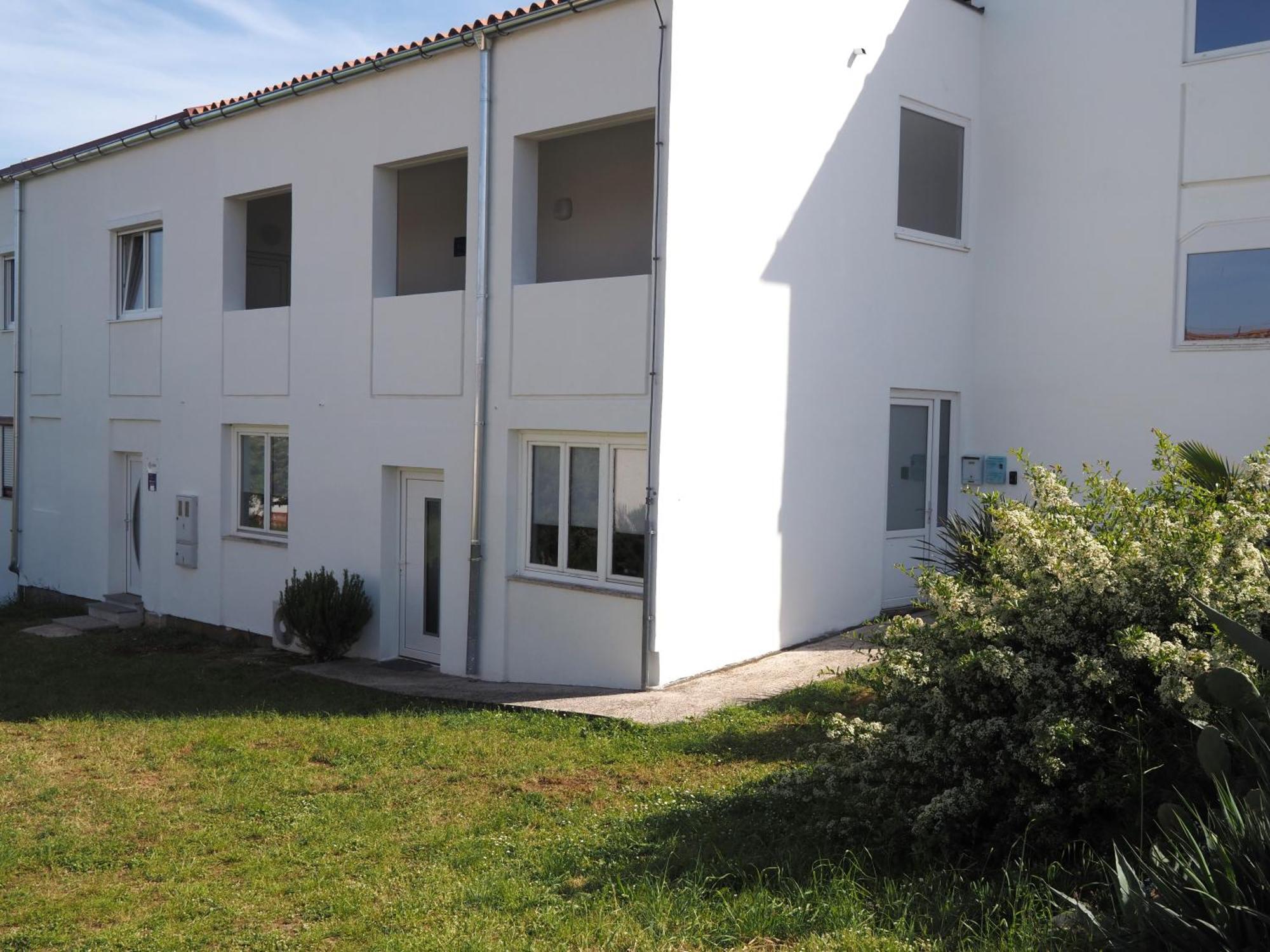 Apartment with garden in Barbariga Exterior foto