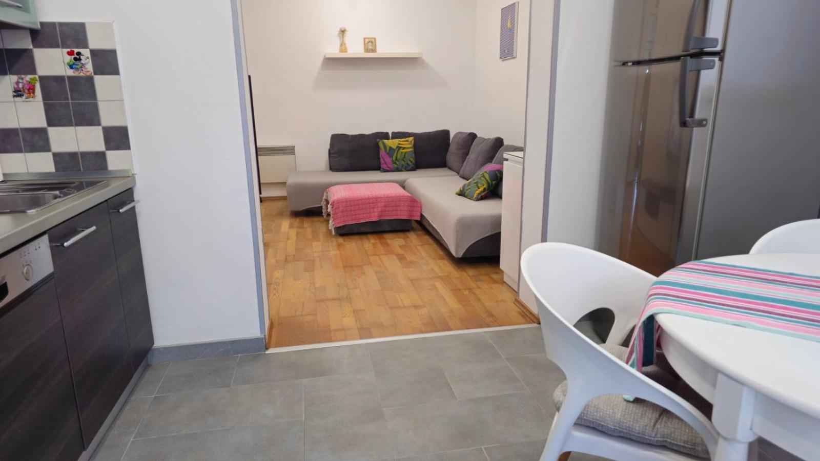 Apartment with garden in Barbariga Exterior foto